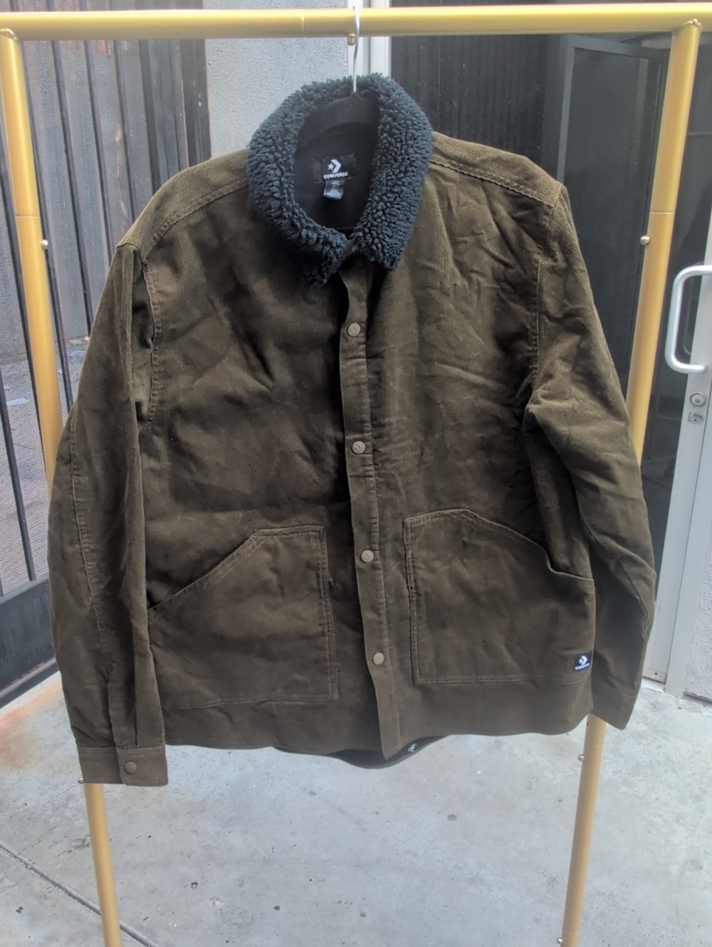 Men's Converse Olive Green Sherpa Collar Corduroy Chore Jacket Size Medium NWOT